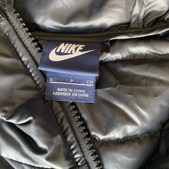 Nike Long Puffer Jacket - Picture 4 of 6
